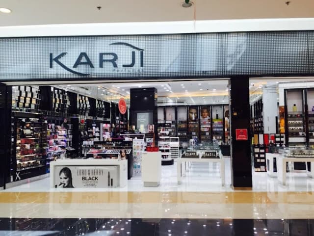 Al Barsha Mall thumb 2