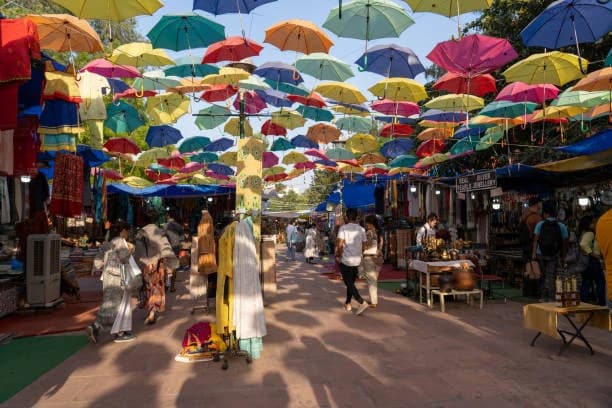 Rajouri Garden Central Market 3