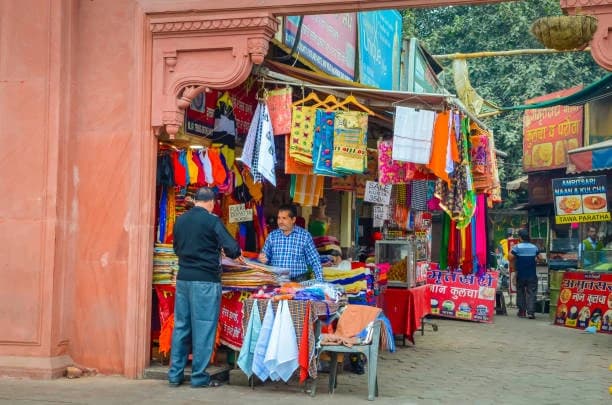 Rajouri Garden Central Market thumb 6