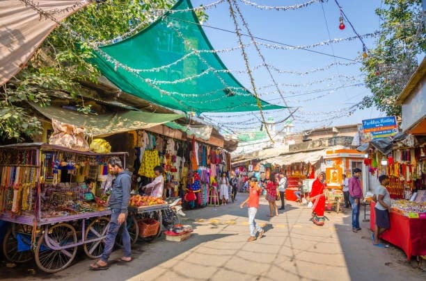 Rajouri Garden Central Market 2