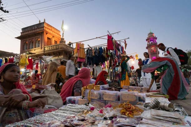 Sadar Bazaar Market thumb 7