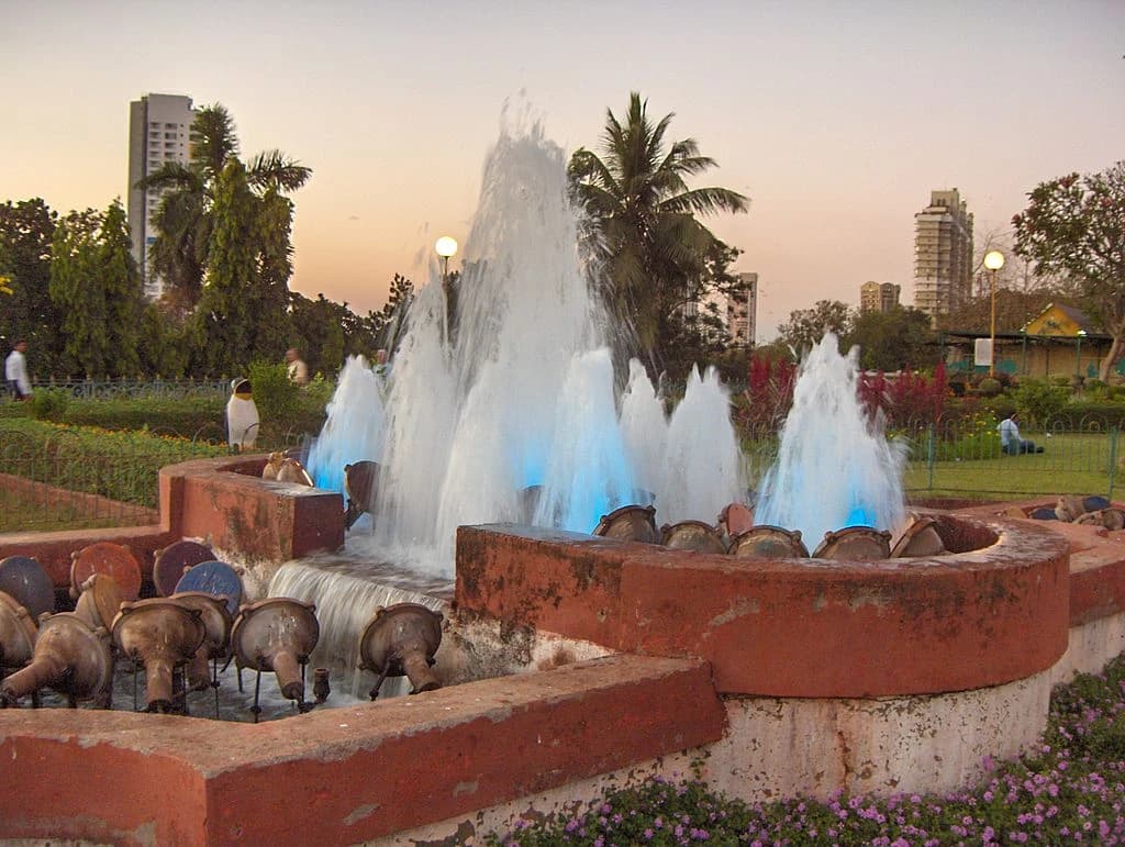 Hanging Gardens of Mumbai 5