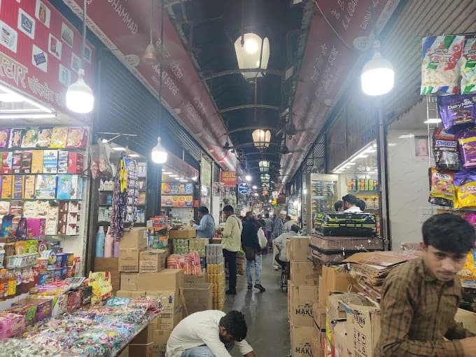 Crawford Market Fountain Mumbai 2
