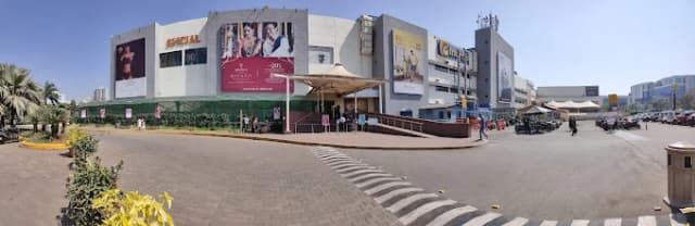 Inorbit Mall Malad Mumbai thumb 4