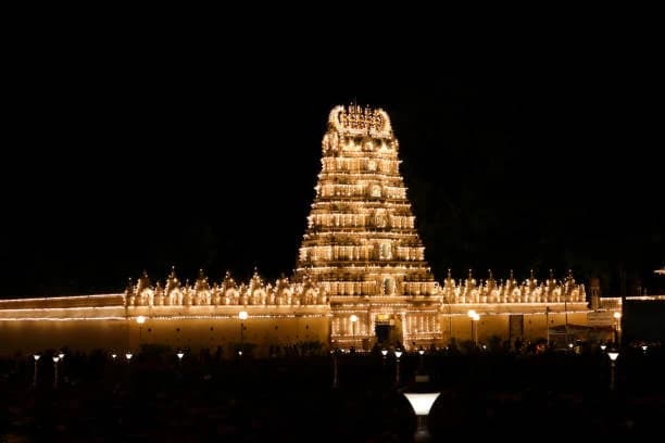 ISKCON Temple Bangalore thumb 6