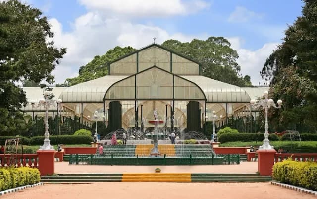Lalbagh Botanical Garden Bangalore thumb 3