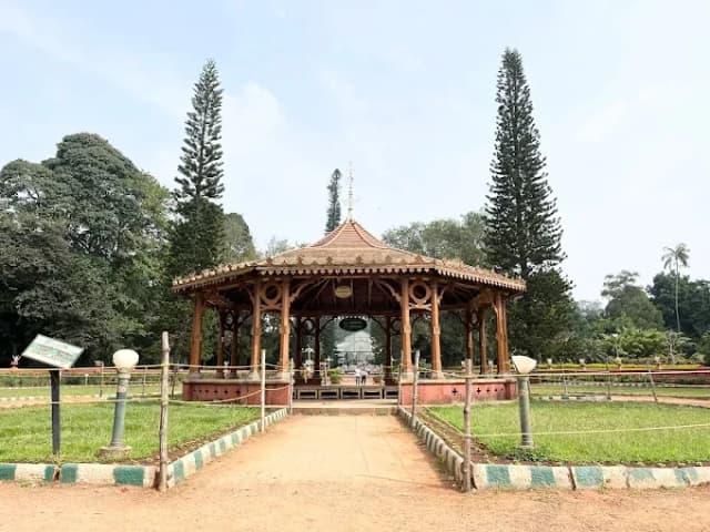Lalbagh Botanical Garden Bangalore thumb 5