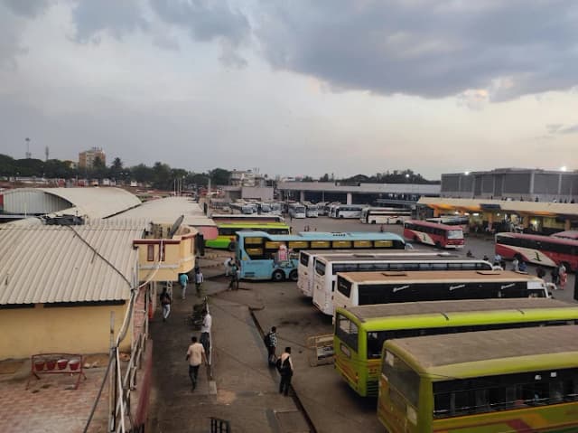 Majestic Bus Stand Bangalore thumb 1