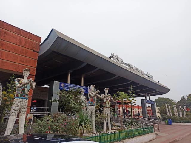 Chandigarh Junction thumb 3
