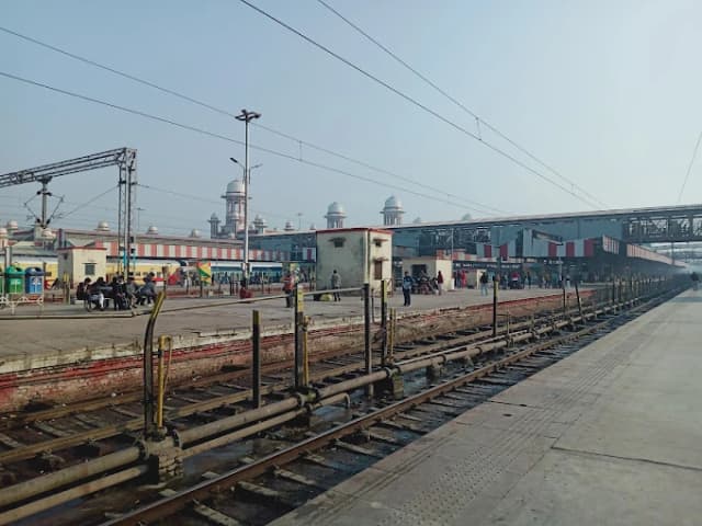 Lucknow Junction thumb 4