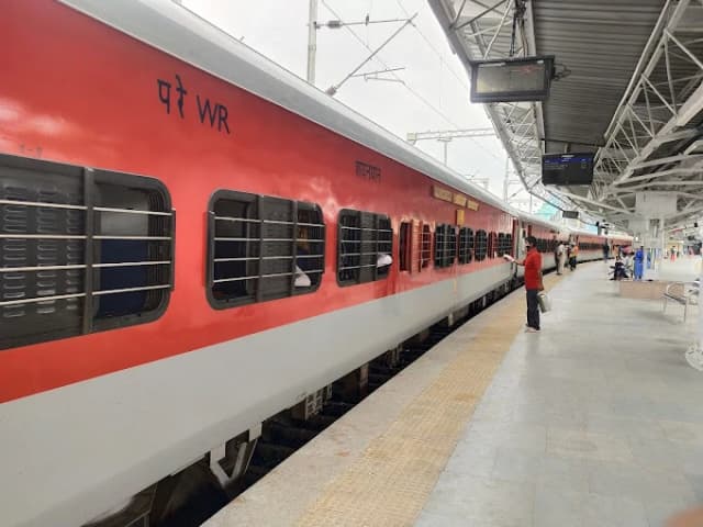 Rajkot Junction thumb 4