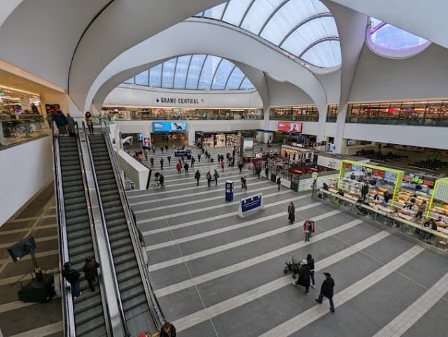 Birmingham New Street thumb 3