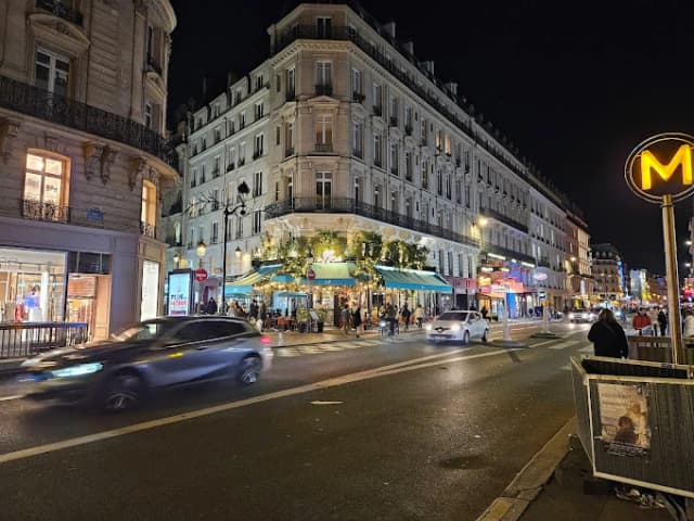 Haussmann Saint-Lazare thumb 1