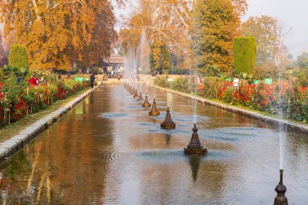 Shalimar Bagh Mughal Garden 5