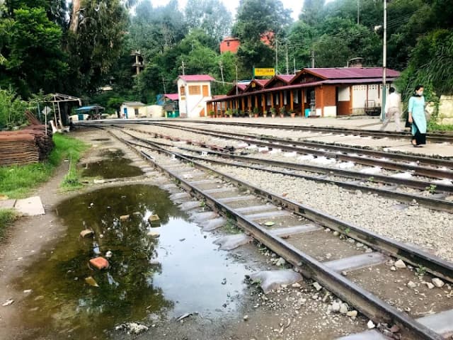 Solan Railway Station thumb 3
