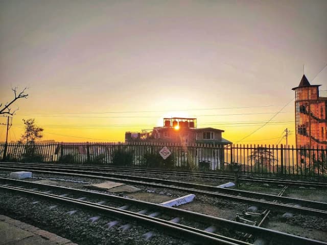 Summer Hill Railway Station thumb 2