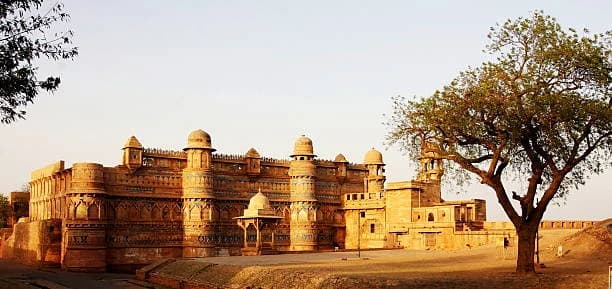 Gwalior Fort thumb 4