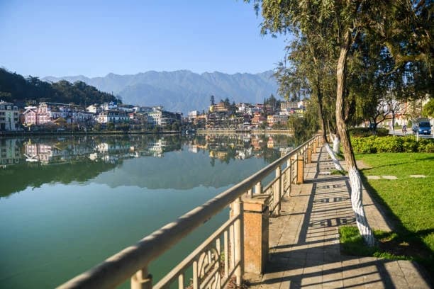 Nainital Lake 3