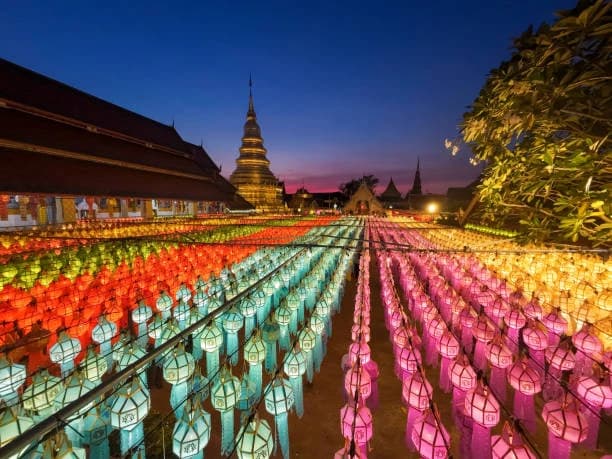 Lantern Festival, Chiang Mai thumb 2