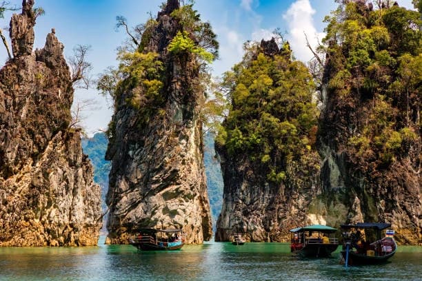 Ratchaprapha Dam, Surat Thani thumb 5