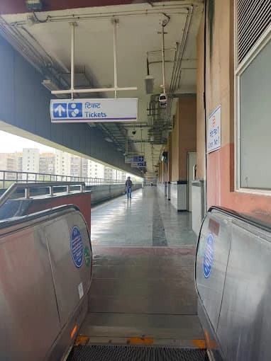 Badkhal Mor Metro Station 2