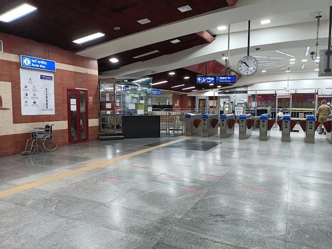 Jawaharlal Nehru Stadium Delhi Metro Station 1