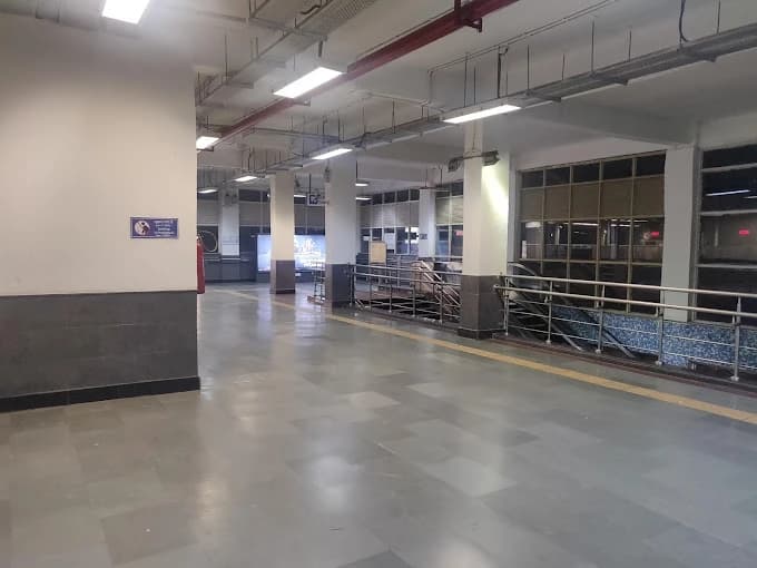 Kailash Colony Delhi Metro Station 4