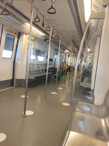 Kaushambi Delhi Metro Station thumb 2