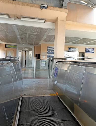 Udyog Nagar Delhi Metro Station thumb 3