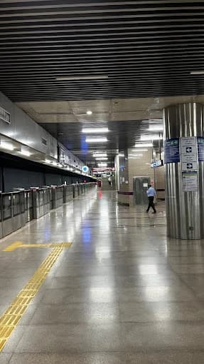 Vasant Vihar Delhi Metro Station 3