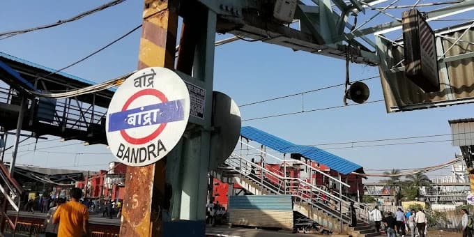 Bandra Railway Station 2