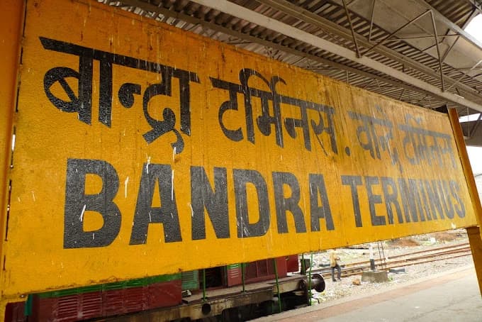 Bandra Railway Station 1