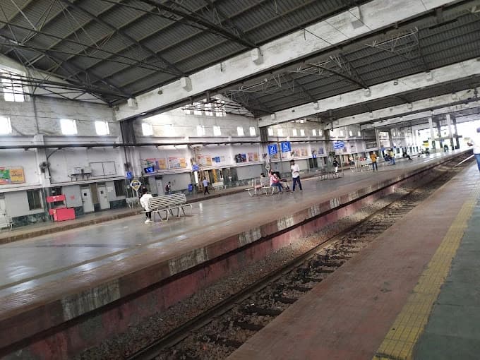 Ghansoli Railway Station 2