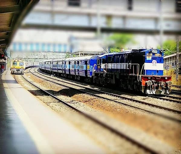 Kanjur Marg Station 2