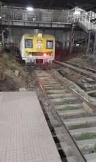 Kurla Railway Station 5