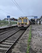 Umroli Railway Station thumb 4