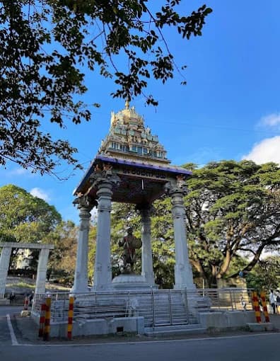 Shri Gavi Gangadhareshwara Swamy Temple thumb 6
