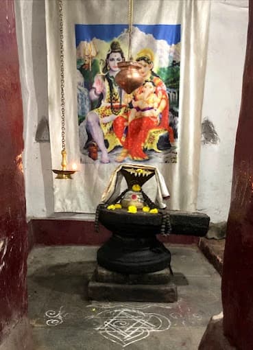 Sri Doddabasavanna Temple (Bengaluru) thumb 5