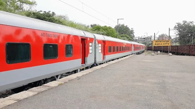 Agra City Railway Station 4