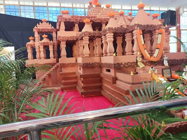Ragigudda Shri Prasannanjaneya Swamy Temple thumb 7