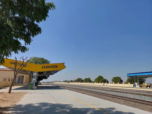 Asranada Railway Station thumb 2