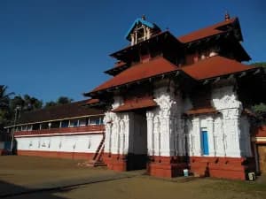 Sree Poornathrayeesa Temple thripunithura