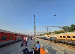 Delhi Cantonment Railway Station 5