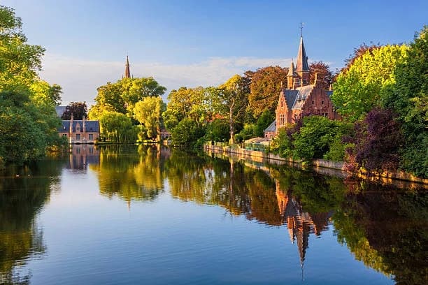 Bruges Travel Guide 2025