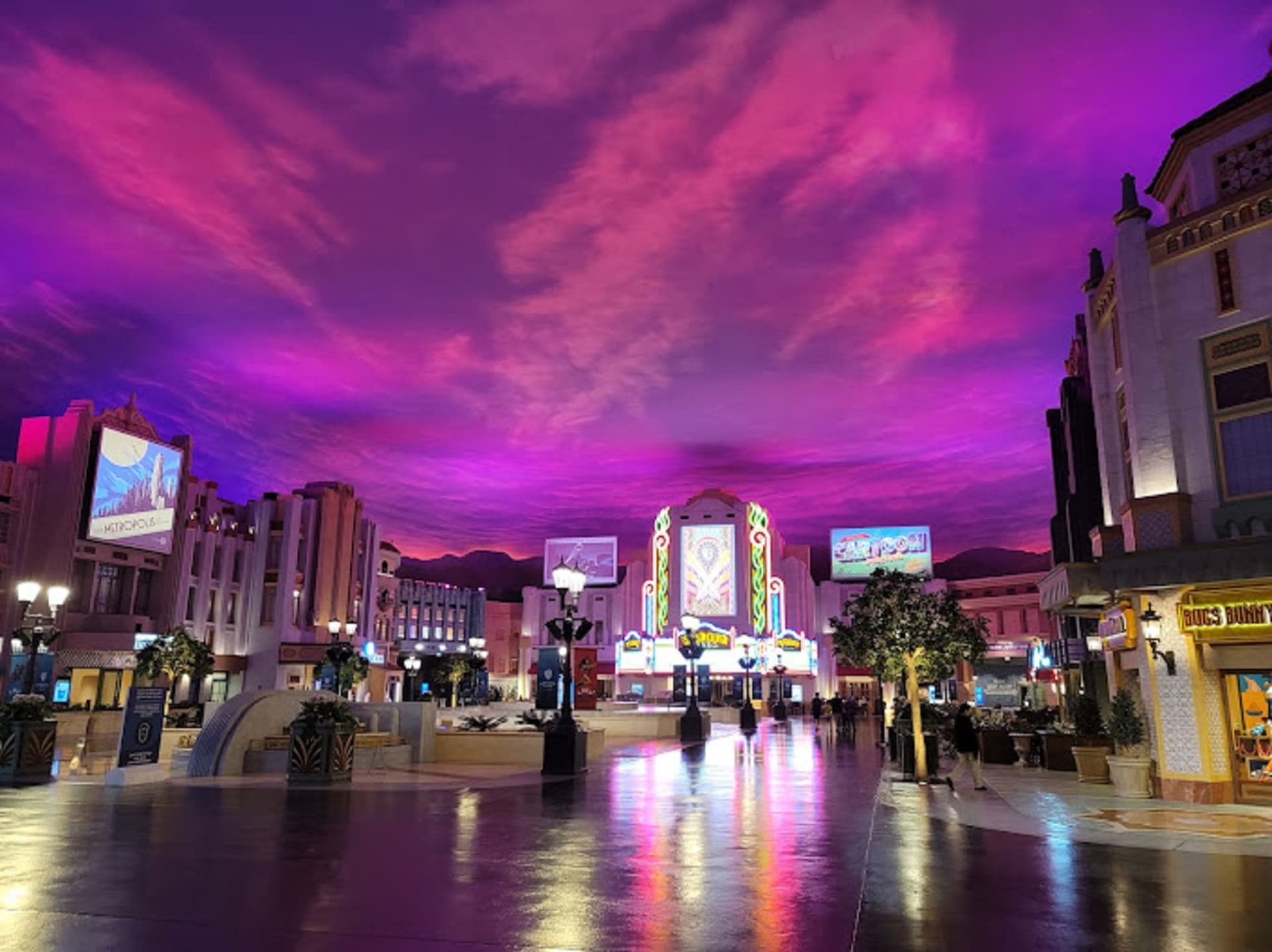 Warner Bros. World Abu Dhabi: Where Fantasy Comes to Life