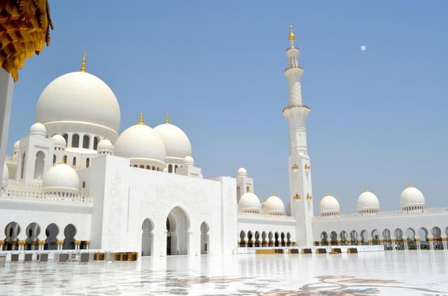 The Sheikh Zayed Grand Mosque Abu Dhabi