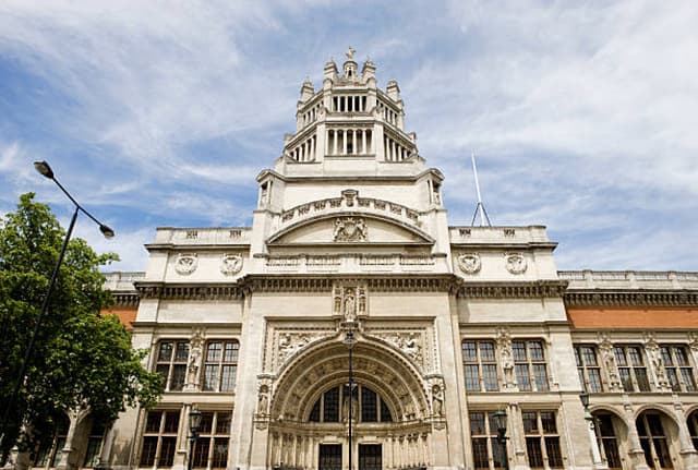V&A Museum: Treasures of Art, Design & Culture in London