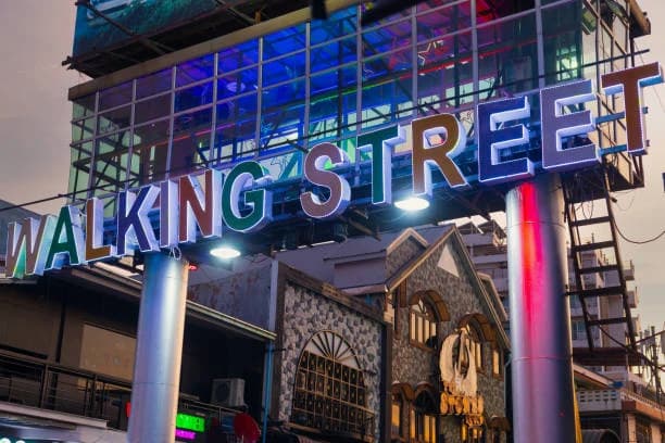 Walking Street 3